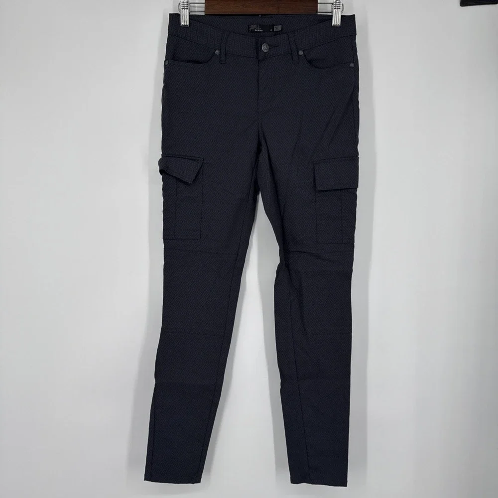 Prana Meme Pants Woman's Size 4 Gray Diamond Print Outdoor Skinny Cargo Hiking